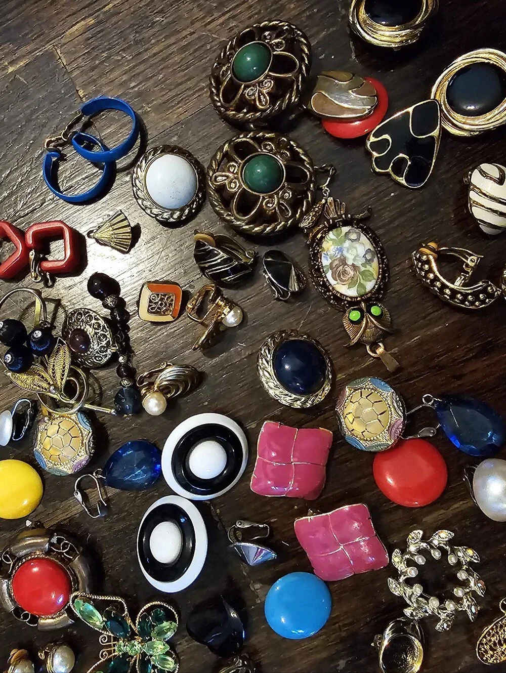 Mixed Vintage Clip-On Earrings And Brooches Lot - Bright Multi-Color